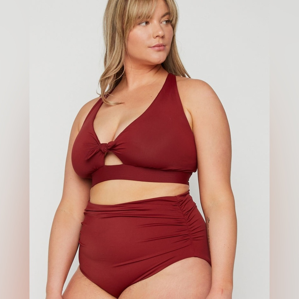 Wild Isles Ruby Bikini (Dottie & Stella) size 14/16
